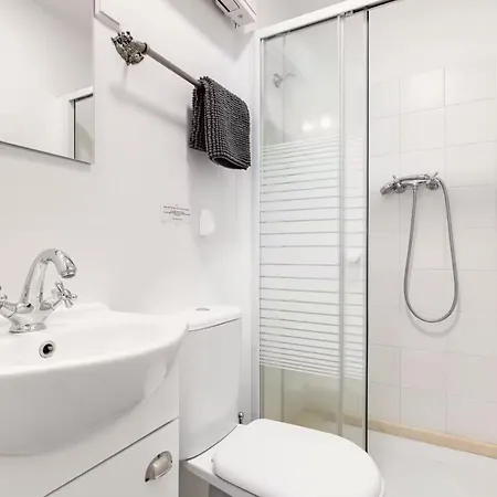 Rooftop In Alfama - Little Triplex Apartment Lissabon