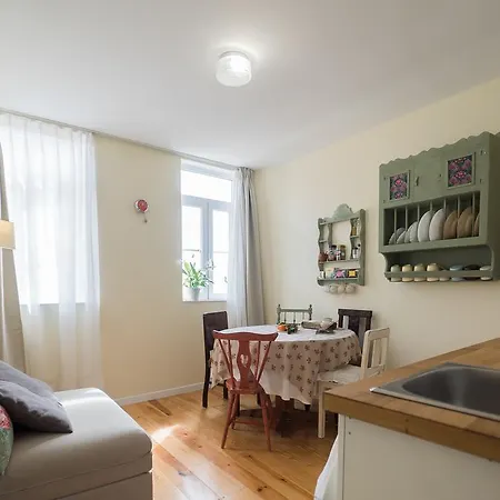 Apartment Little River View Triplex In Alfama Lisbon