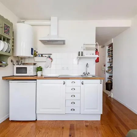 Апартаменти Rooftop In Alfama - Little Triplex *