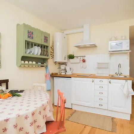 Rooftop In Alfama - Little Triplex Апартаменти