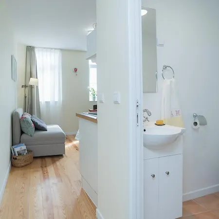 Rooftop In Alfama - Little Triplex Апартаменти